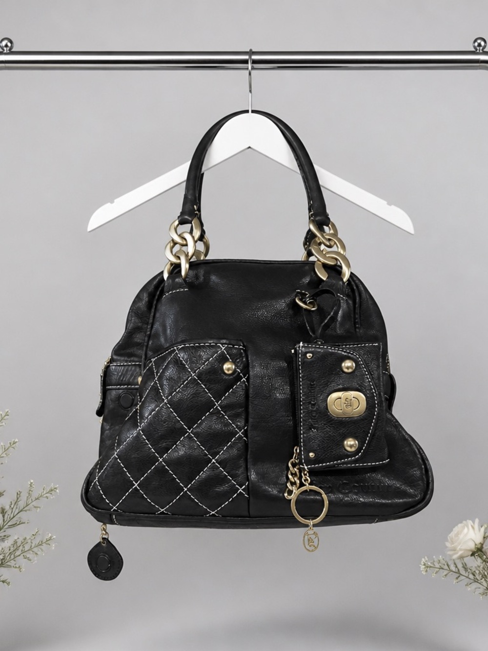 Y2K super rare 2007 Juicy Couture Black Quilted Shoulder Bag with Gold Hardware